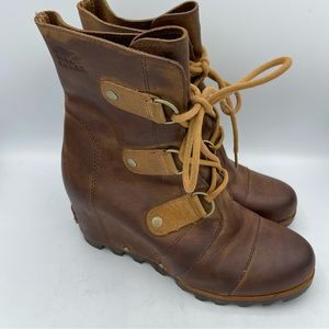 Sorel Joan of Arctic Wedge brown Waterproof Leather Boots Size 8 Lace Up